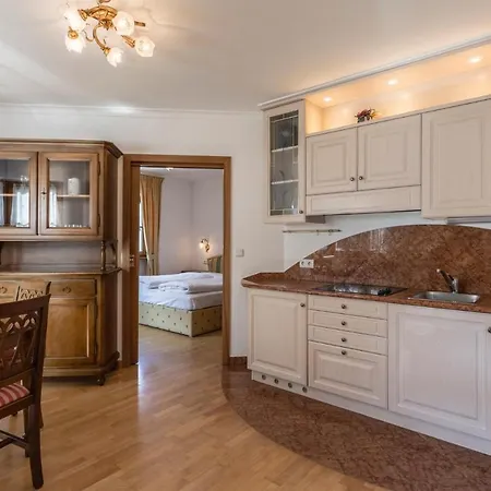 Castel Apartment Ortisei